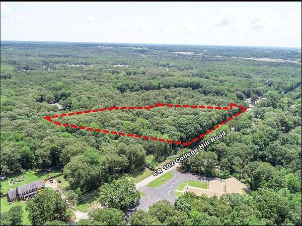 5.6 Acres of Residential Land for Sale in Oxford, Mississippi