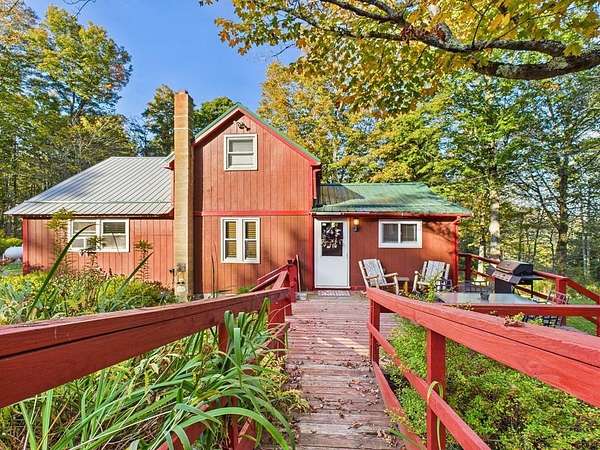 4.39 Acres of Residential Land with Home for Sale in Coudersport, Pennsylvania