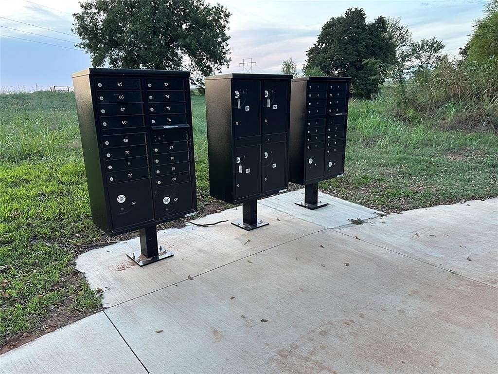 0.9 Acres of Residential Land for Sale in Washington, Oklahoma