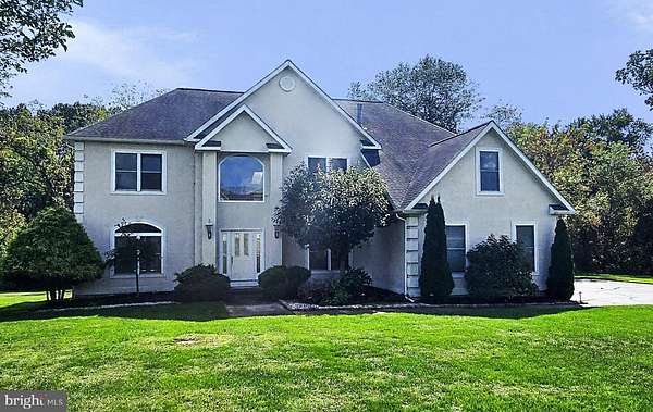 1.5 Acres of Residential Land with Home for Sale in Swedesboro, New Jersey