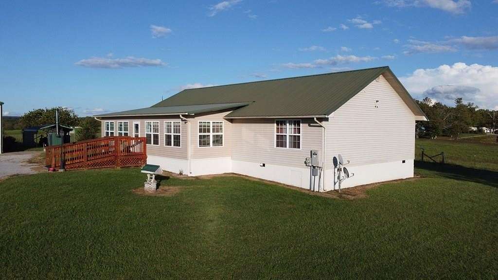 66 Acres of Land with Home for Sale in Pikeville, Tennessee