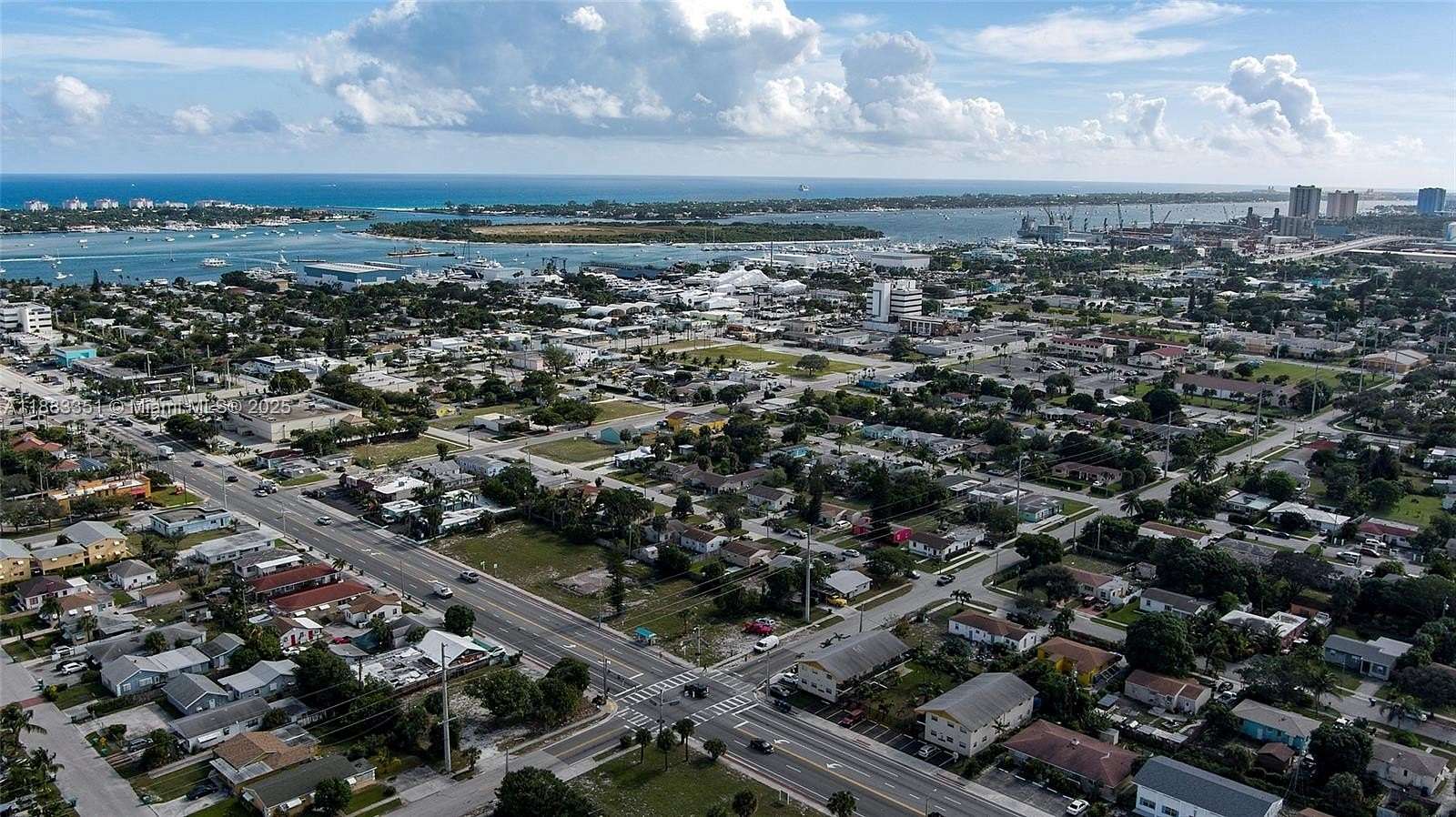 0.36 Acres of Mixed-Use Land for Sale in Riviera Beach, Florida