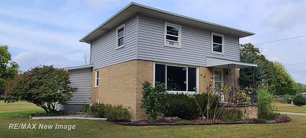 13 Acres of Land with Home for Sale in Saginaw, Michigan