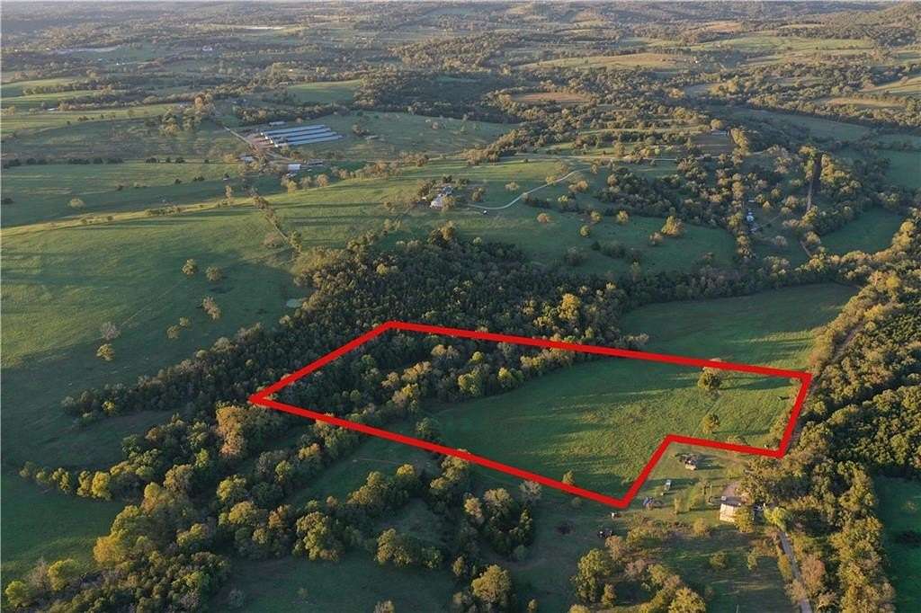 18.4 Acres of Land for Sale in Berryville, Arkansas