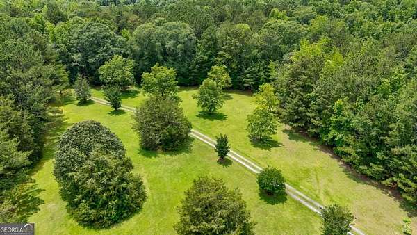 80.8 Acres of Agricultural Land for Sale in Comer, Georgia