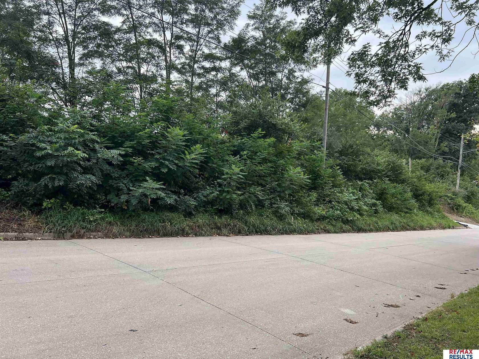 0.9 Acres of Residential Land for Sale in Plattsmouth, Nebraska