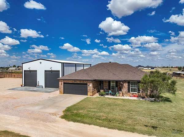 2.5 Acres of Residential Land with Home for Sale in Andrews, Texas