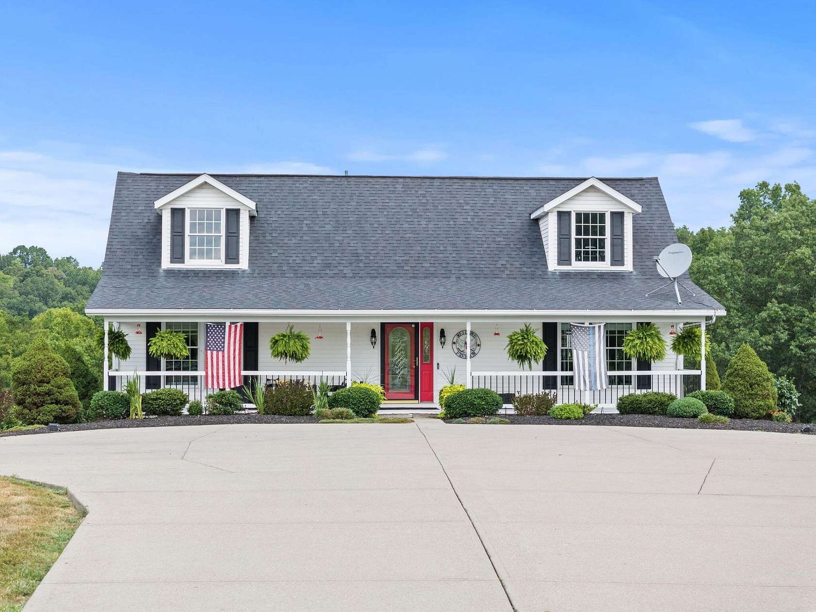 5 Acres of Residential Land with Home for Sale in Cynthiana, Kentucky