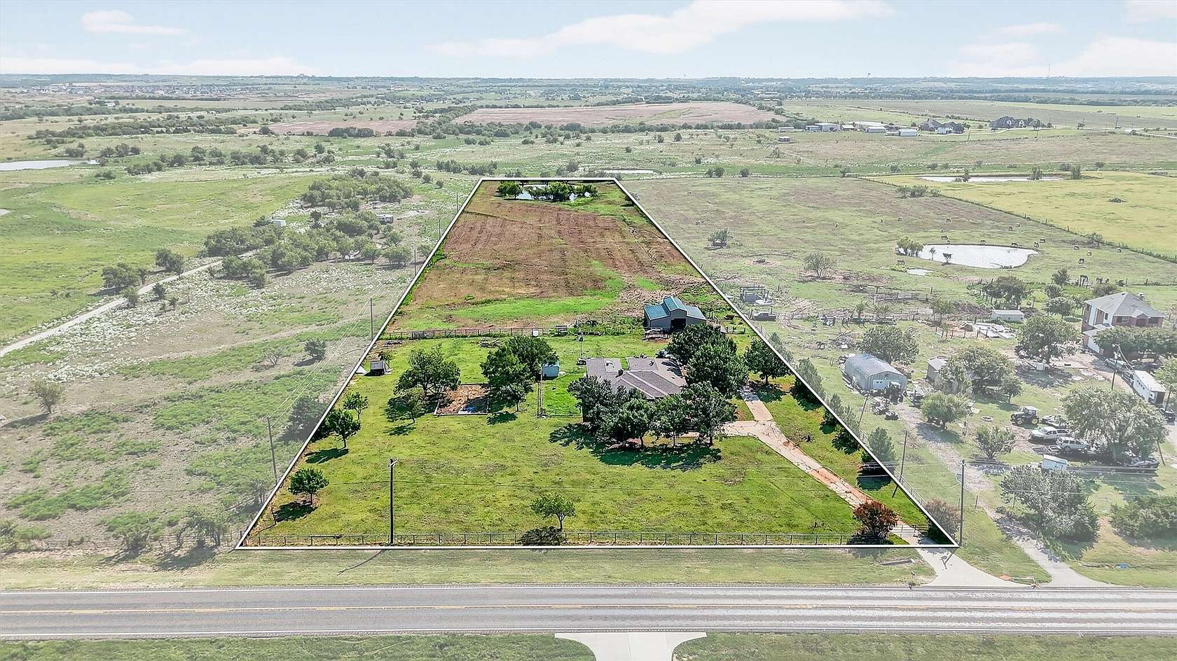 10 Acres of Land for Sale in Celina, Texas