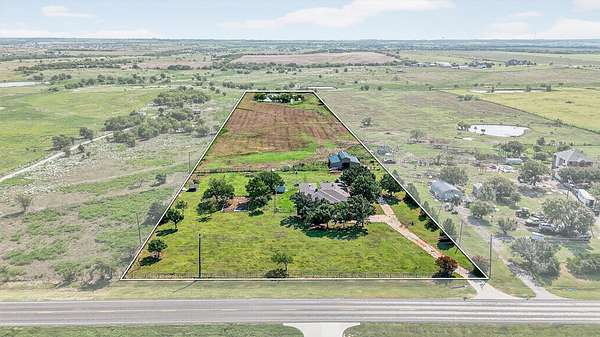 10 Acres of Land for Sale in Celina, Texas