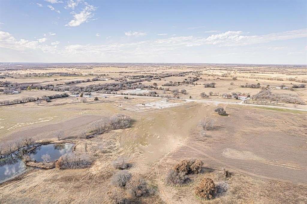 6.49 Acres of Residential Land for Sale in Sunset, Texas