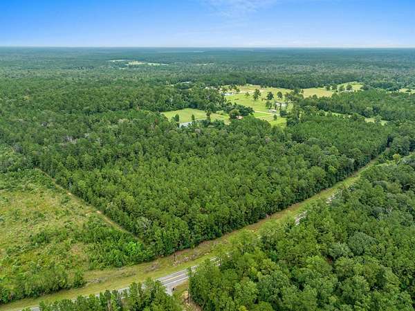 5 Acres of Land for Sale in Singer, Louisiana