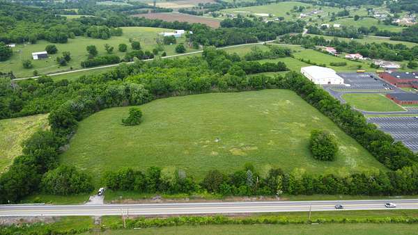 11.7 Acres of Mixed-Use Land for Sale in Hartsville, Tennessee