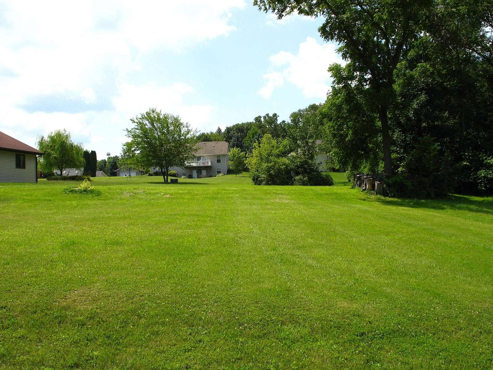 0.34 Acres of Land for Sale in Lake Summerset, Illinois