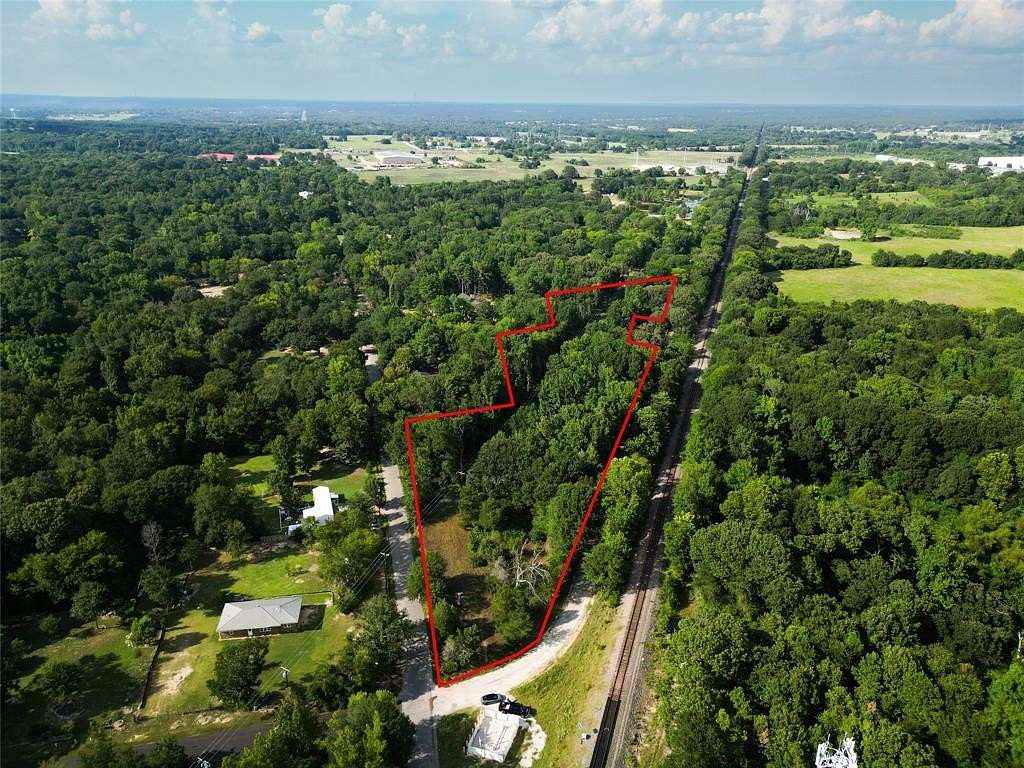 3.42 Acres of Residential Land for Sale in Athens, Texas