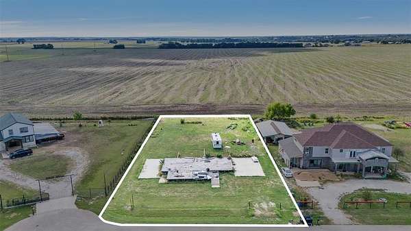 0.68 Acres of Residential Land for Sale in Palmer, Texas