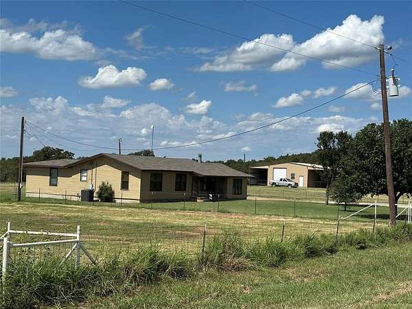 168 Acres of Land with Home for Sale in Bowie, Texas