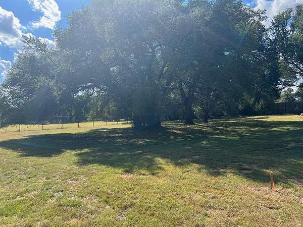 0.37 Acres of Residential Land for Sale in Granbury, Texas