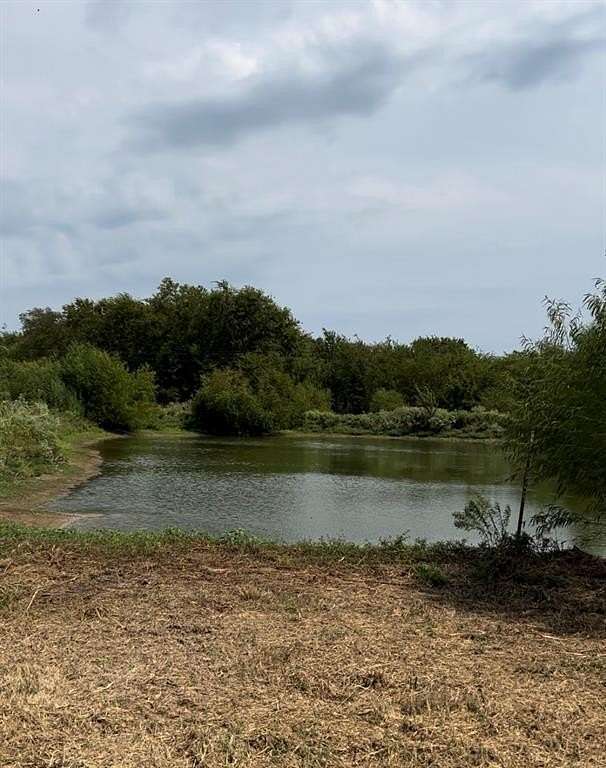 4.84 Acres of Land for Sale in Emory, Texas