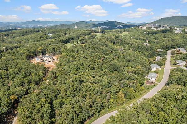 2 Acres of Residential Land for Sale in Roanoke, Virginia