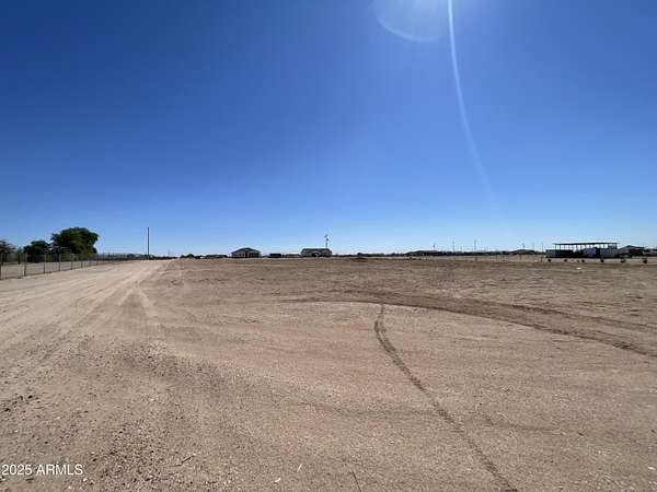 2 Acres of Residential Land for Sale in Tonopah, Arizona