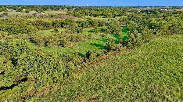 148 Acres of Land for Sale in Nocona, Texas