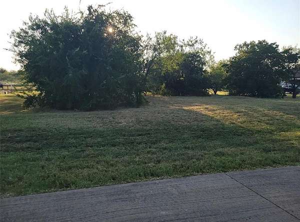 1 Acre of Residential Land for Sale in Cedar Hill, Texas