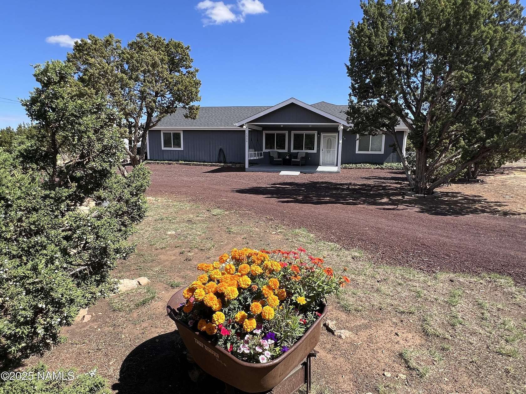 2.5 Acres of Residential Land with Home for Sale in Flagstaff, Arizona
