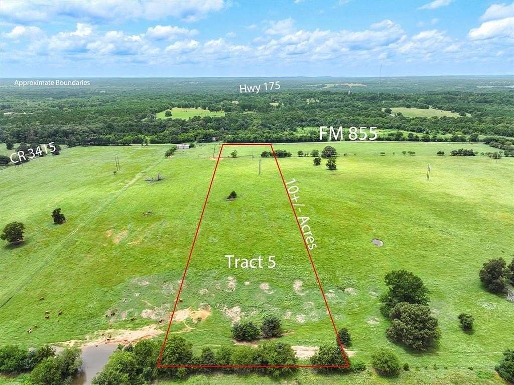 10 Acres of Residential Land for Sale in Jacksonville, Texas
