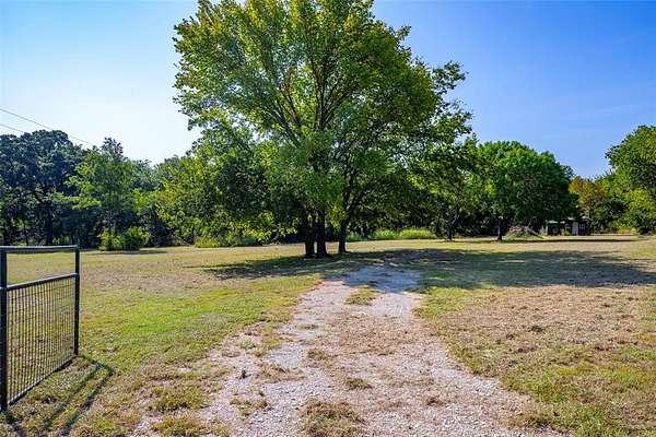 5 Acres of Recreational Land for Sale in Weatherford, Texas