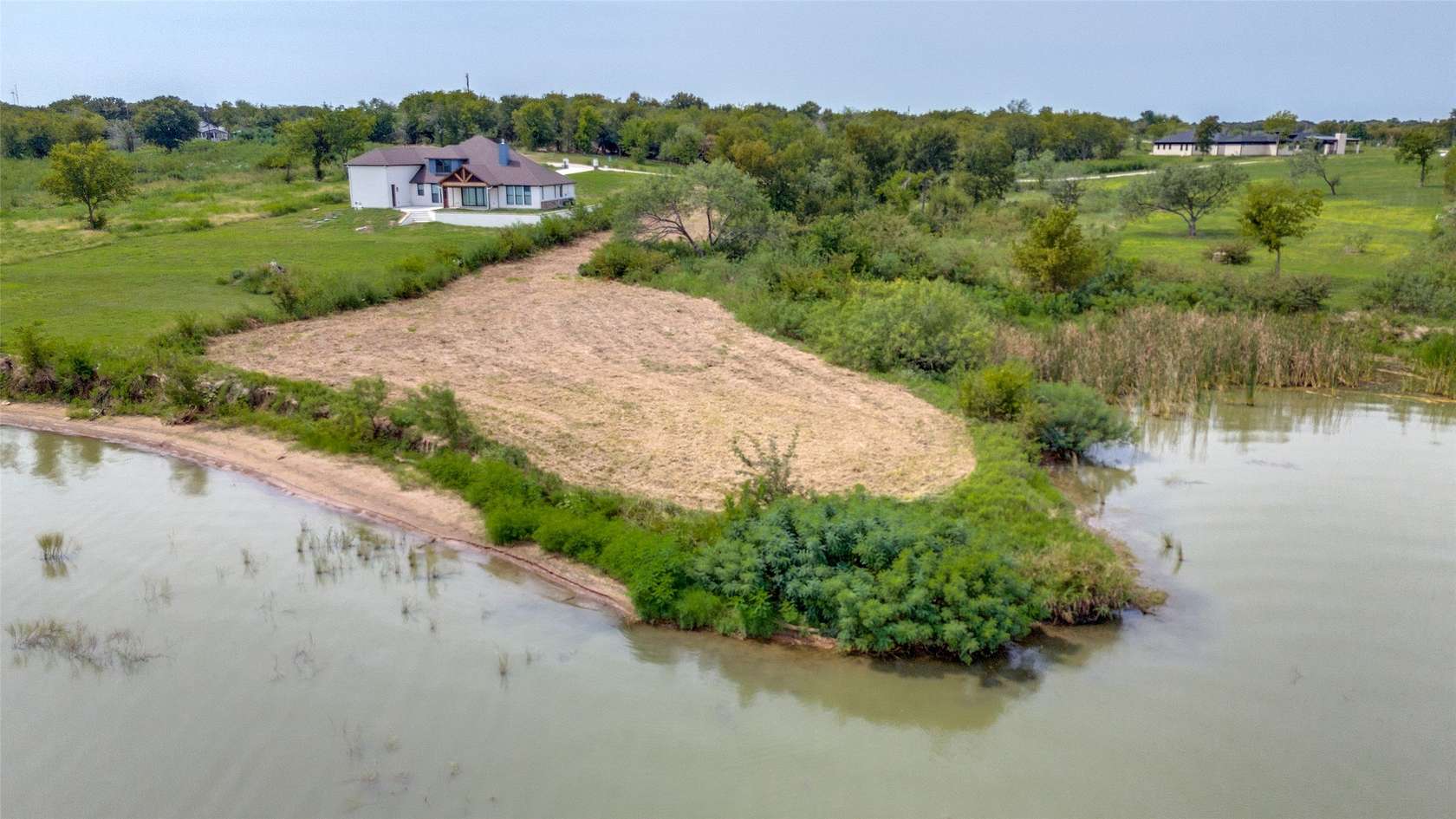 1.67 Acres of Residential Land for Sale in Corsicana, Texas