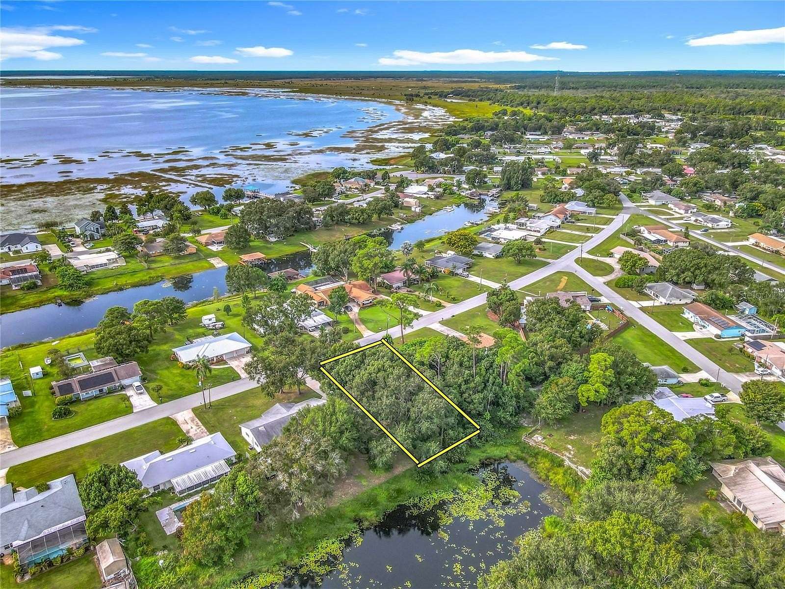 0.29 Acres of Residential Land for Sale in Lake Wales, Florida