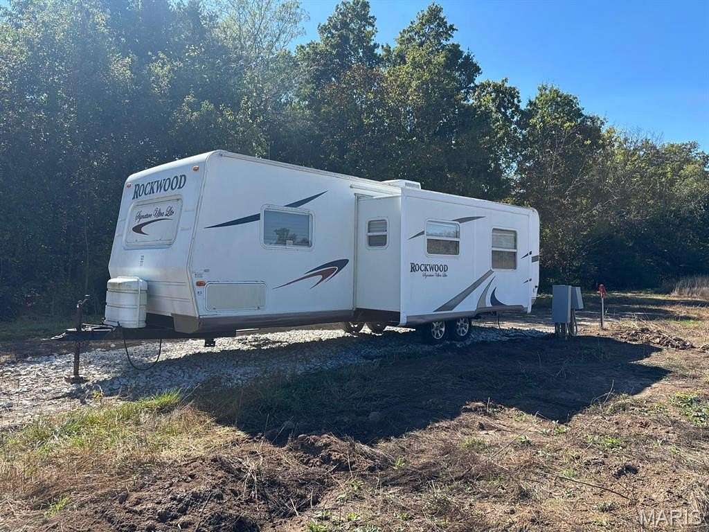 3 Acres of Residential Land for Sale in Perry, Missouri