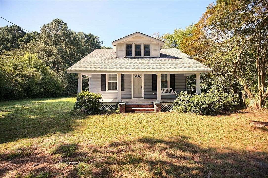 2.43 Acres of Residential Land with Home for Sale in Cobbs Creek, Virginia