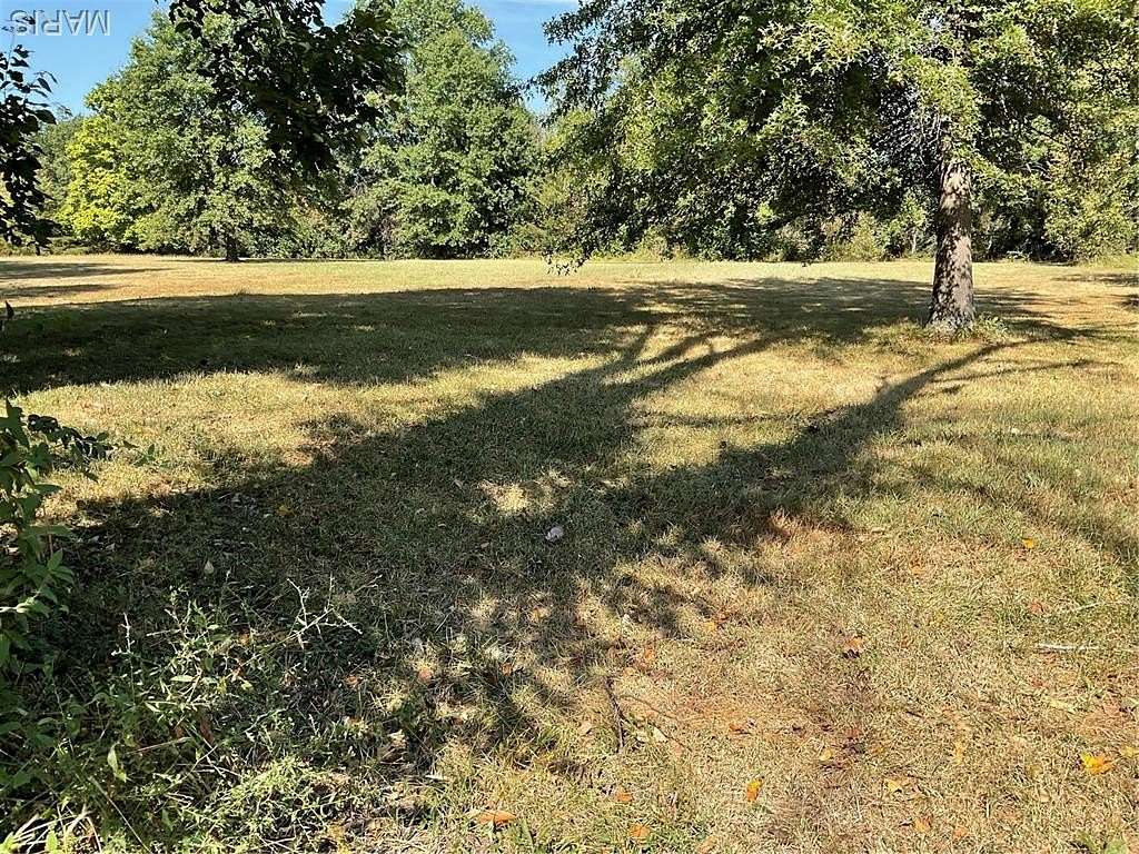 1 Acre of Residential Land for Sale in Montgomery City, Missouri