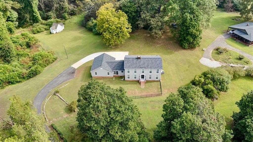 5 Acres of Land with Home for Sale in Trion, Georgia