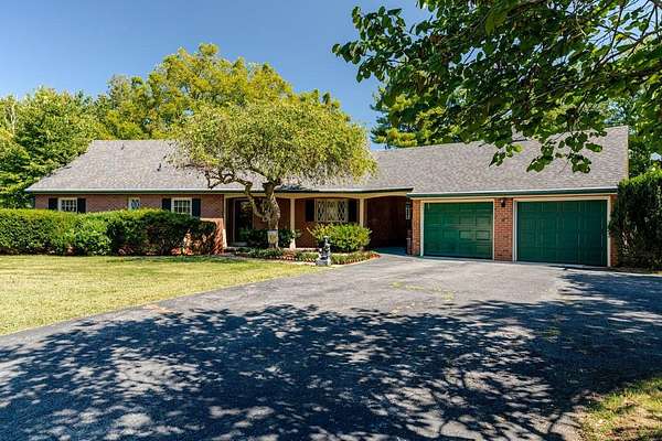 2.36 Acres of Residential Land with Home for Sale in Broadway, Virginia