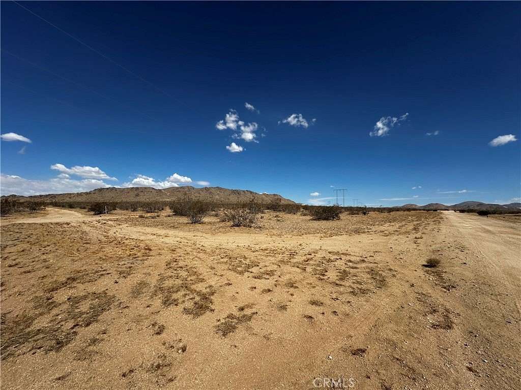 8.62 Acres of Residential Land for Sale in Apple Valley, California