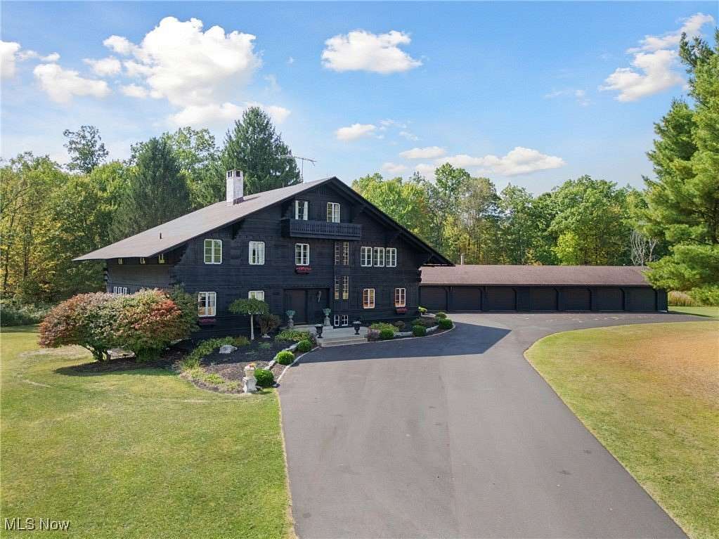 111 Acres of Land with Home for Sale in Vienna, Ohio