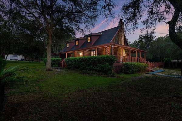 3.5 Acres of Residential Land with Home for Sale in Dade City, Florida