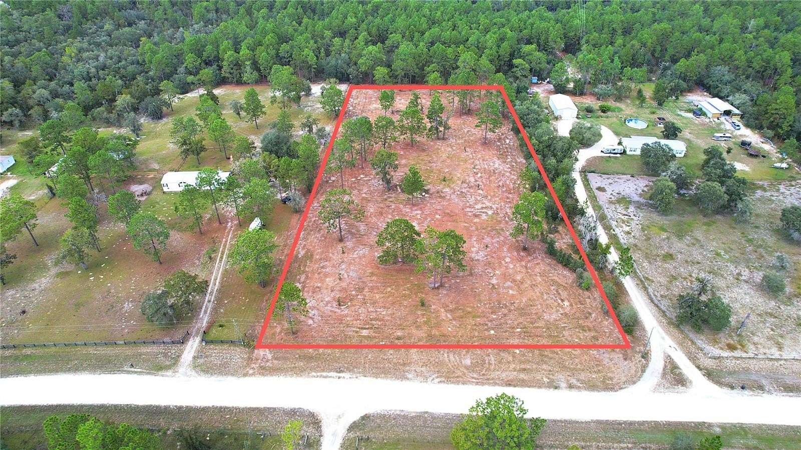 5 Acres of Land for Sale in Morriston, Florida