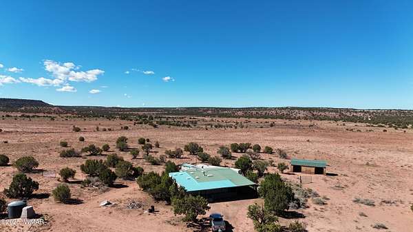 15.4 Acres of Land with Home for Sale in Snowflake, Arizona