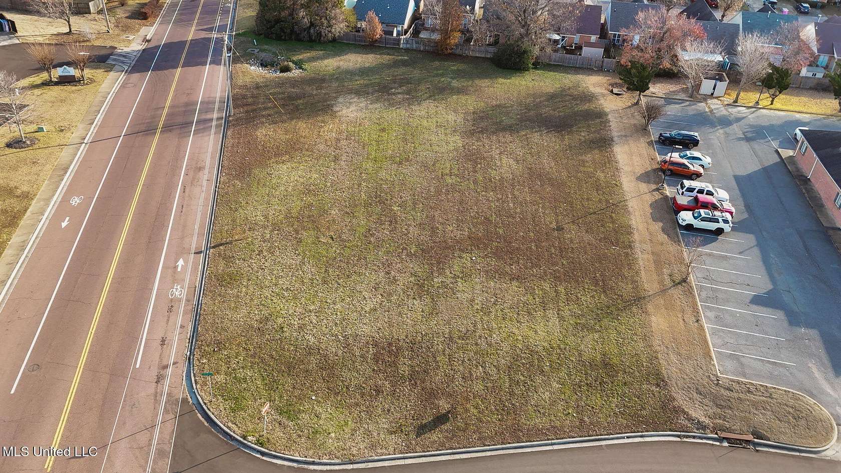 0.78 Acres of Commercial Land for Sale in Southaven, Mississippi