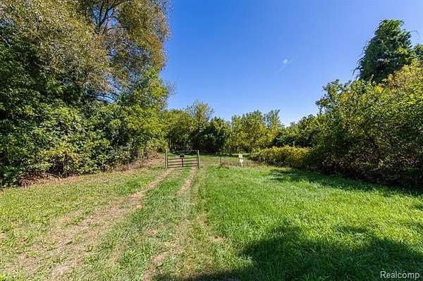 14.6 Acres of Land for Sale in Clarkston, Michigan
