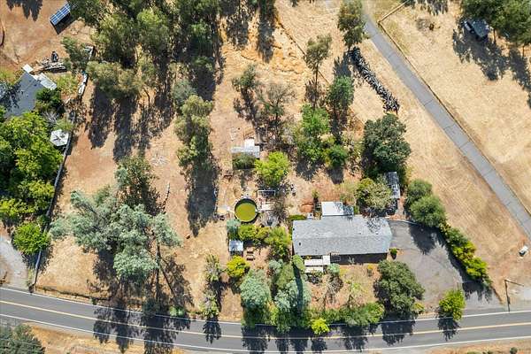 1.87 Acres of Residential Land with Home for Sale in Redding, California