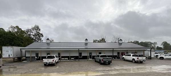 4 Acres of Improved Mixed-Use Land for Sale in Waynesburg, Kentucky