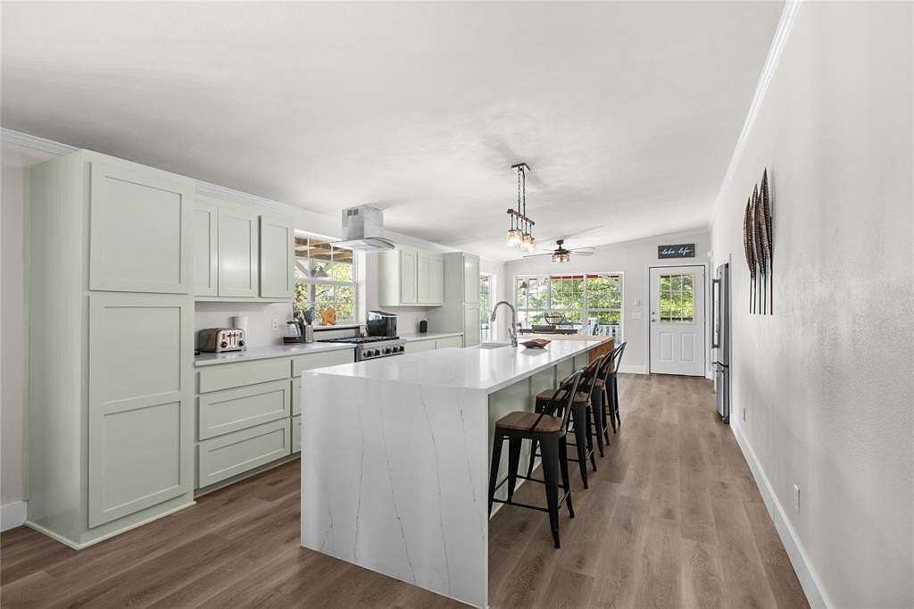 3.1 Acres of Residential Land with Home for Sale in Big Sandy, Texas