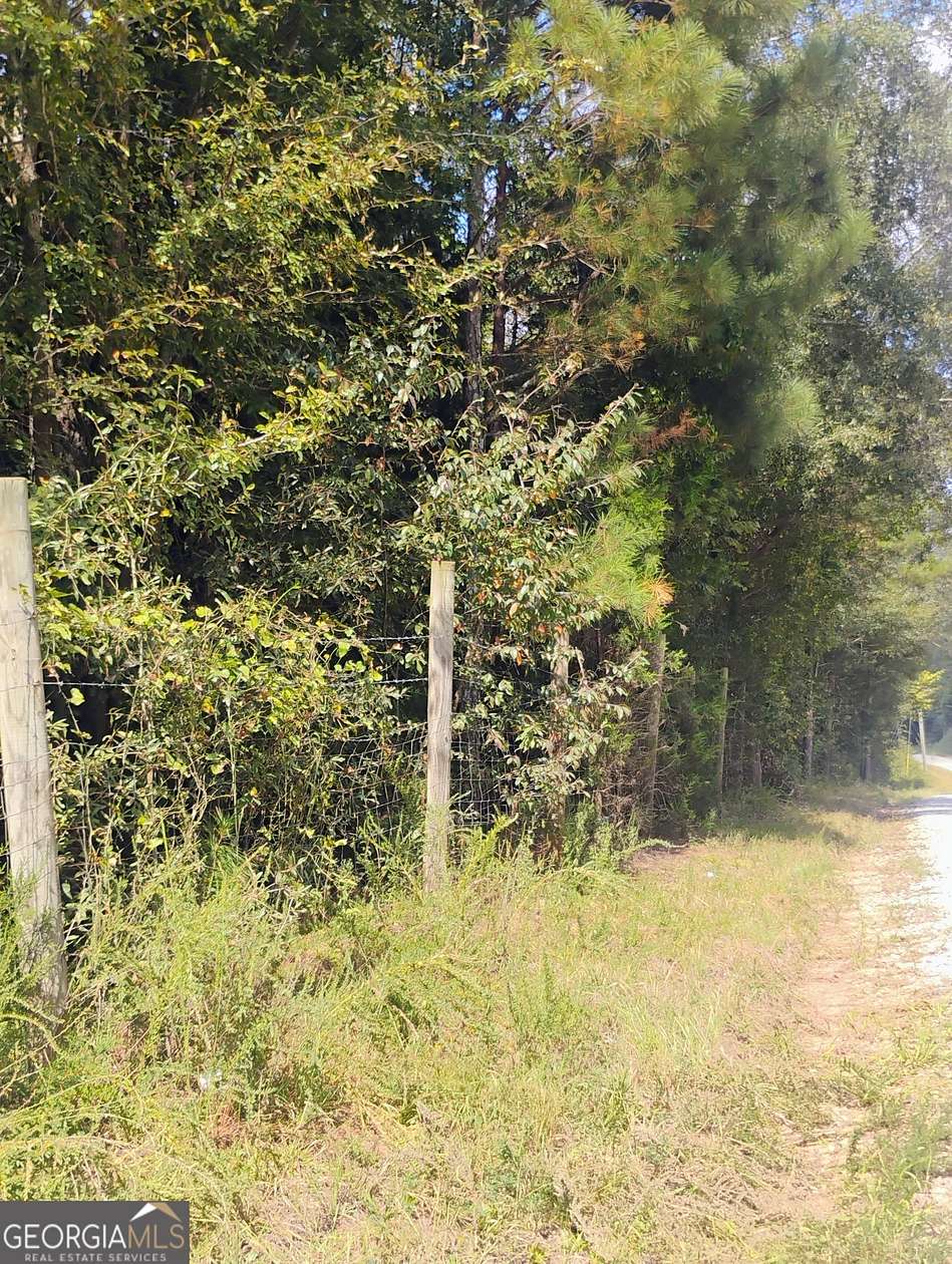 3 Acres of Residential Land for Sale in Bowman, Georgia