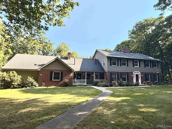 4.6 Acres of Residential Land with Home for Sale in Marquette, Michigan