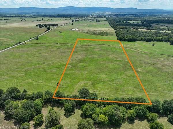 20 Acres of Agricultural Land for Sale in Poteau, Oklahoma